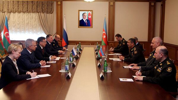 Министр обороны Азербайджана встретился с Главным военным прокурором России - Sputnik Азербайджан