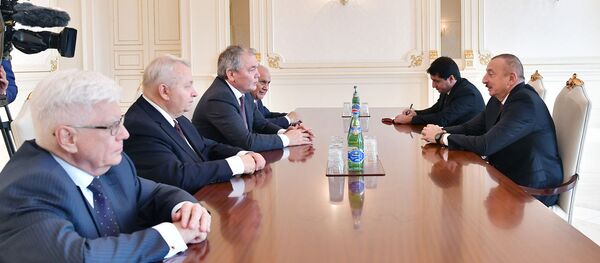 Президент Ильхам Алиев принял российскую делегацию Президент Ильхам Алиев принял российскую делегацию - Sputnik Азербайджан