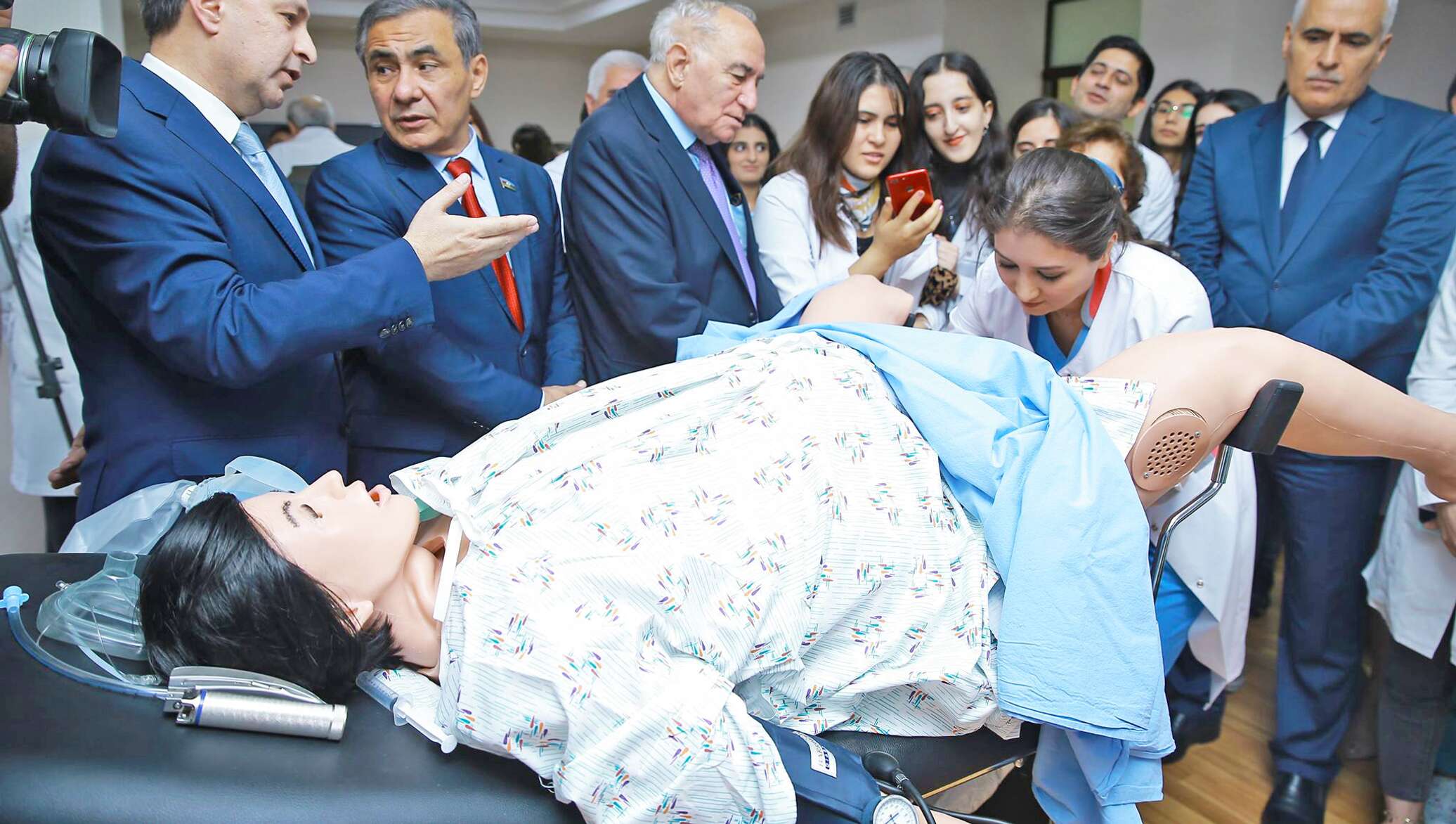 Аз новости срочно. Ректор азербайджанского медицинского университета.