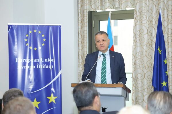 Янкаускас: Азербайджан - надежный партнер ЕС в экономической и социальной сферах - Sputnik Азербайджан