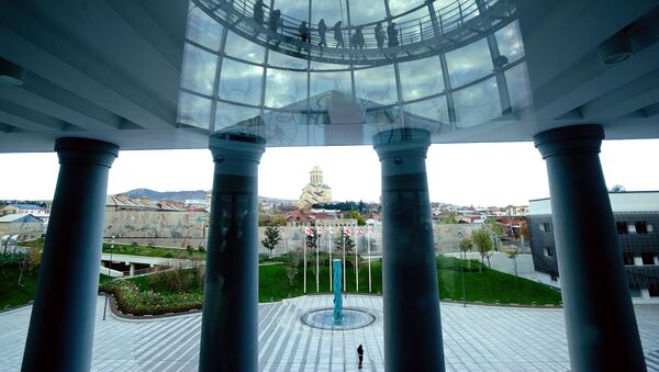Вид на город из президентского дворца в Тбилиси - Sputnik Азербайджан