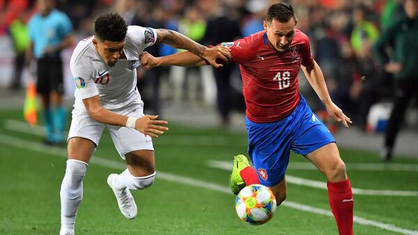 Игровой момент матча Чехия - Англия - Sputnik Азербайджан