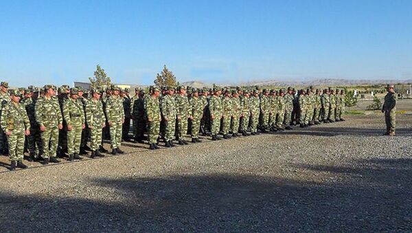 Əlahiddə Ümumqoşun Orduda komandir hazırlığı toplantısı keçirilib - Sputnik Azərbaycan