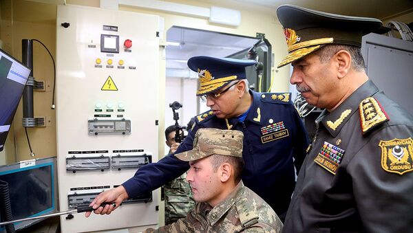 Zakir Həsənov HHQ-nin yeni RLS-nin idarəetmə məntəqəsinin açılışında - Sputnik Azərbaycan