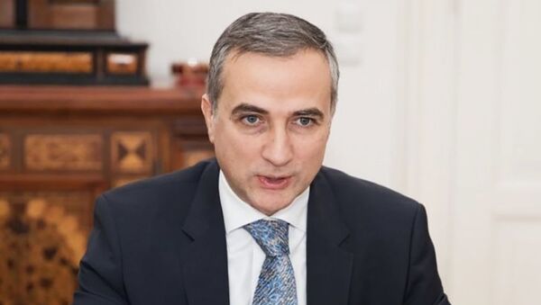 Председатель правления Центра анализа международных отношений Фарид Шафиев - Sputnik Азербайджан