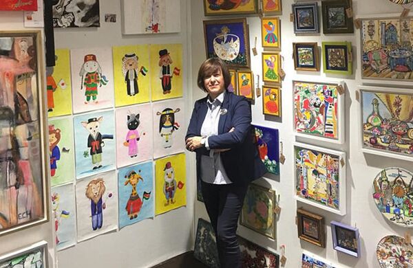 Картины азербайджанских художников были представлены на международной выставке искусств Art Shopping в Париже - Sputnik Азербайджан