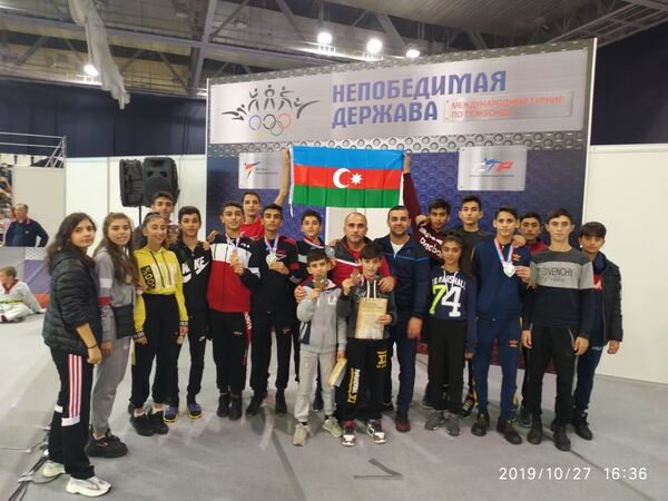 Lənkəran taekvondoçuları beynəlxalq turnirdə Azərbaycanı layiqincə təmsil ediblər Lənkəran taekvondoçuları beynəlxalq turnirdə Azərbaycanı layiqincə təmsil ediblər - Sputnik Azərbaycan