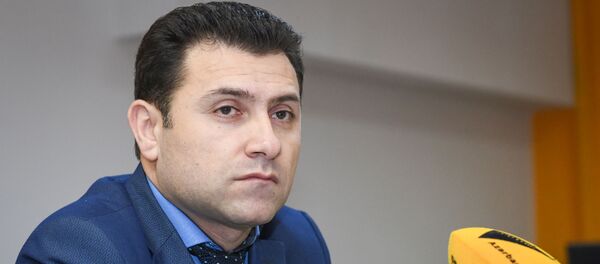 Председатель Союза риэлторов Азербайджана Эльнур Азадов Председатель Союза риэлторов Азербайджана Эльнур Азадов - Sputnik Азербайджан