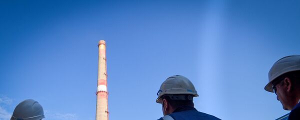 Бакинский нефтеперерабатывающий завод имени Гейдара Алиева - Sputnik Азербайджан
