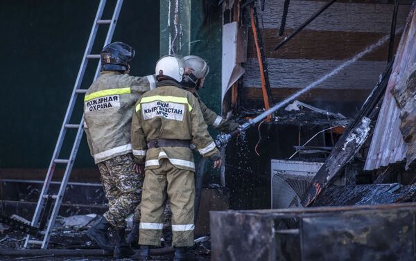 Три взрыва прогремели в кафе в Бишкеке  - Sputnik Азербайджан