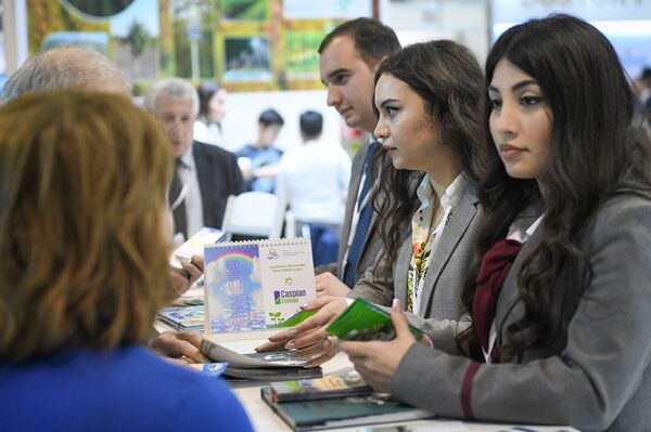 10-я юбилейная Азербайджанская международная выставка в области охраны окружающей среды - Sputnik Азербайджан