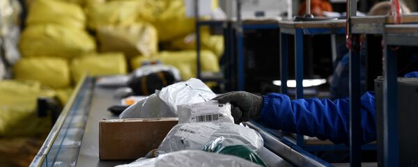 Работа почты, фото из архива Работа почты, фото из архива - Sputnik Азербайджан