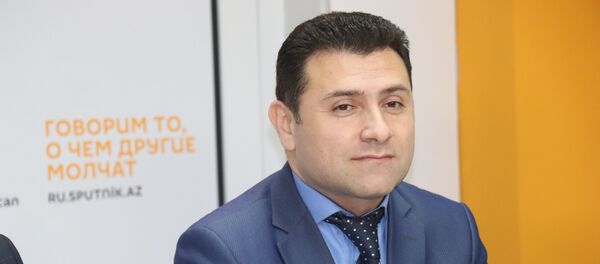 Председатель Союза риелторов Азербайджана Эльнур Азадов Председатель Союза риелторов Азербайджана Эльнур Азадов - Sputnik Азербайджан