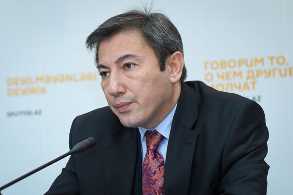 Руководитель клуба политологов Южный Кавказ Ильгар Велизаде - Sputnik Азербайджан