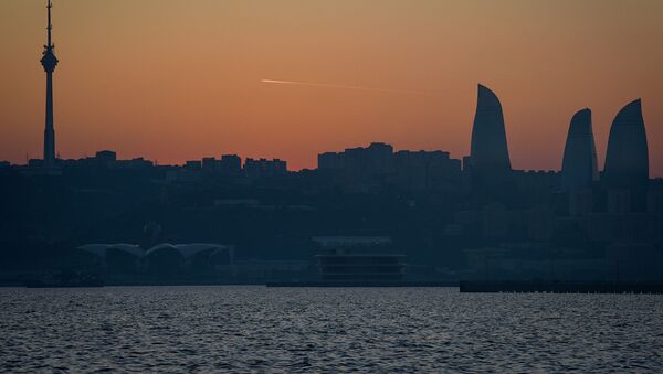 Вид на Баку с Каспийского моря - Sputnik Азербайджан