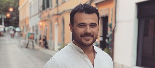 Народный артист Азербайджана Эмин Агаларов Народный артист Азербайджана Эмин Агаларов - Sputnik Азербайджан