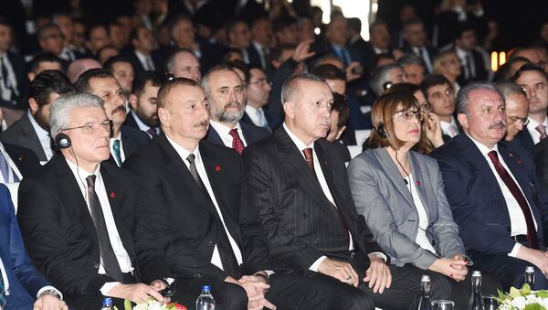 Президент Азербайджана Ильхам Алиев и Президент Турции Реджеп Тайип Эрдоган на церемонии открытия части проекта TANAP, которая будет соединена с Европой - Sputnik Azərbaycan