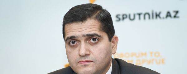 Руководитель аналитического агентства Атлас Эльхан Шахиноглу  - Sputnik Азербайджан