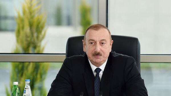 Prezident İlham Əliyev Şamaxıda ASAN Həyat kompleksinin açılışında  - Sputnik Азербайджан