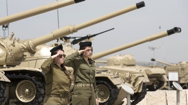 Женщины-военнослужащие израильской армии - Sputnik Азербайджан