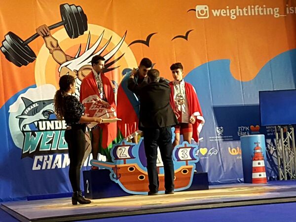 Азербайджанский штангист стал чемпионом Европы Азербайджанский штангист стал чемпионом Европы - Sputnik Азербайджан