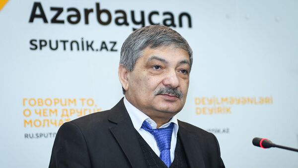 Президент Ассоциации национальной кулинарии и Центра кулинарии Таир Амирасланов - Sputnik Azərbaycan