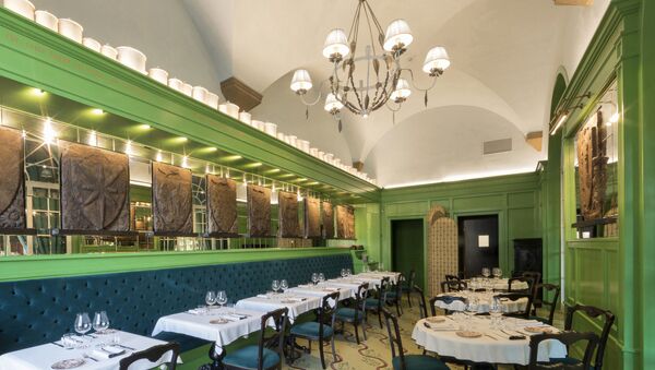 Ресторан Gucci Osteria da Massimo Bottura только что удостоился звезды Мишлен 2020 - Sputnik Азербайджан