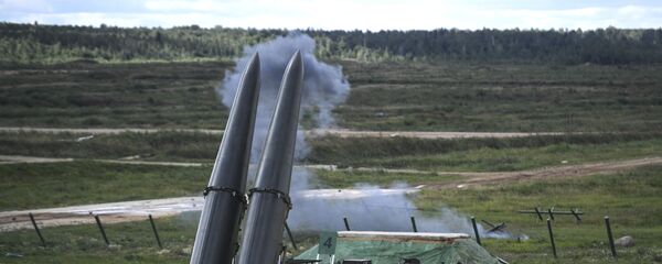 Ракетный комплекс Искандер-М Ракетный комплекс Искандер-М - Sputnik Азербайджан