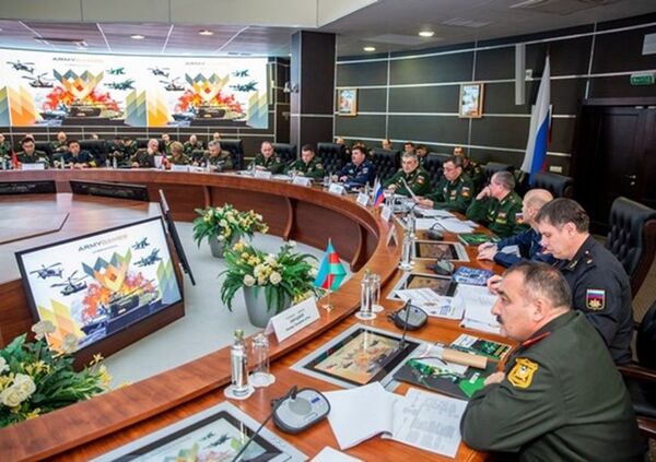 Азербайджан начал готовиться к АрМИ-2020 Азербайджан начал готовиться к АрМИ-2020 - Sputnik Азербайджан