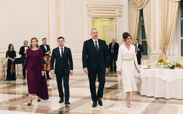 Ukrayna Prezidenti Vladimir Zelenskinin şərəfinə verilən rəsmi ziyafət - Sputnik Azərbaycan