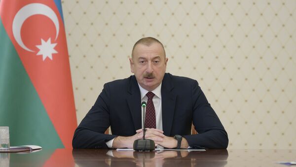 При Президенте Ильхаме Алиеве состоялось совещание, посвященное итогам хлопкового сезона и предстоящим в 2020 году мерам - Sputnik Азербайджан