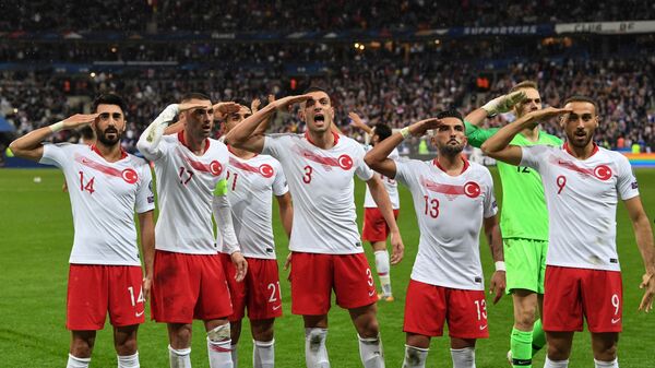 Сборная Турции по футболу, фото из архива - Sputnik Azərbaycan
