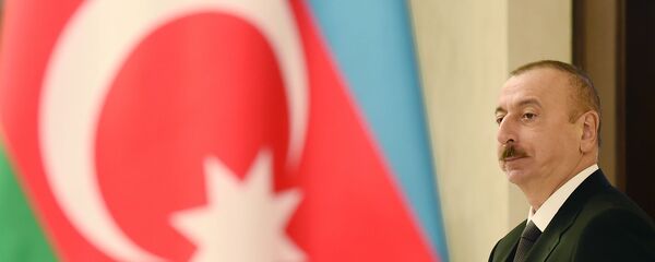 Prezident İlham Əliyev bələdiyyə seçkilərində səs verib - Sputnik Азербайджан