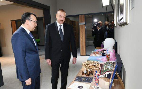 Президент Ильхам Алиев принял участие в открытии центра DOST номер 2 - Sputnik Азербайджан