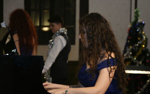 Новогодний концерт в Зале камерной и органной музыки - Sputnik Азербайджан