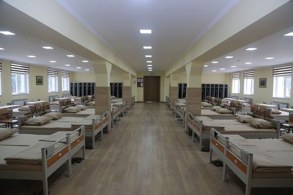 Новое курсантское общежитие в АВВУ имени Гейдара Алиева - Sputnik Азербайджан