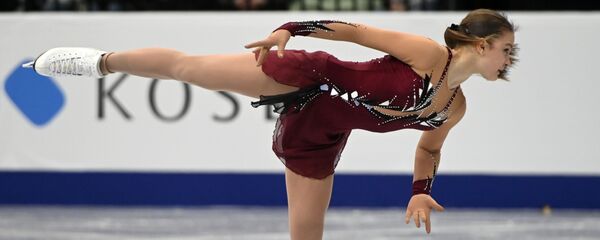 Екатерина Рябова (Азербайджан) на чемпионате Европы по фигурному катанию в Минске Екатерина Рябова (Азербайджан) на чемпионате Европы по фигурному катанию в Минске - Sputnik Азербайджан