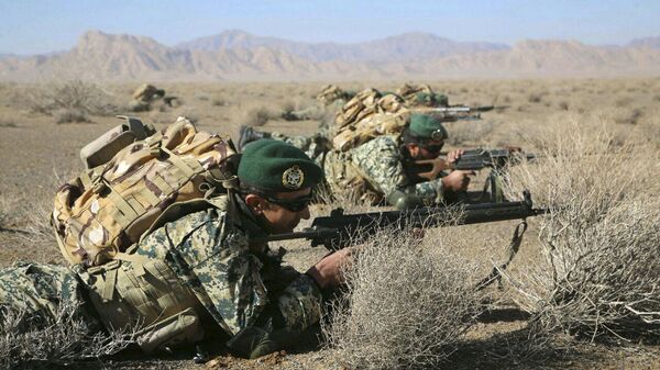 Солдаты иранской армии - Sputnik Азербайджан