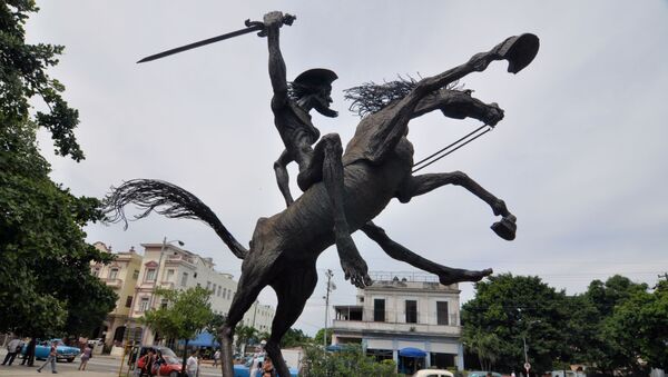 Статуя Дон Кихота в Гаване, фото из архива - Sputnik Azərbaycan