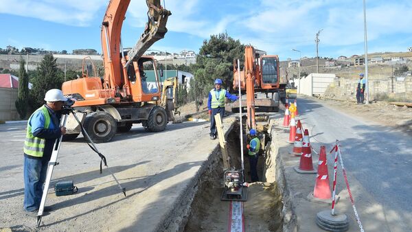 Работы по обновлению и реконструкции сети водоснабжения и канализации  - Sputnik Азербайджан