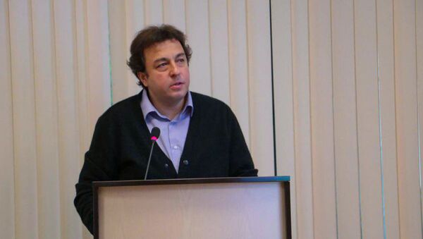 Директор Центра миграционных исследований, ведущий научный сотрудник ИНП РАН Дмитрий Полетаев - Sputnik Азербайджан