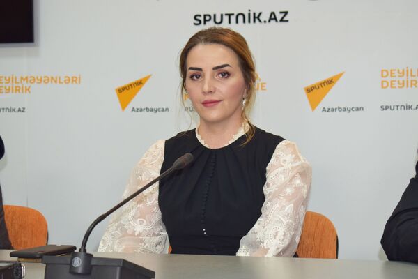 Политолог: Давосский форум дает Баку возможность усилить национальные интересы Политолог: Давосский форум дает Баку возможность усилить национальные интересы - Sputnik Азербайджан