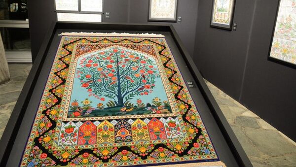 Открытие выставки азербайджанских ковров в штаб-квартире ЮНЕСКО - Sputnik Azərbaycan