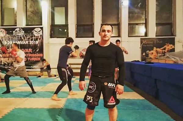 Разборки на кладбище: в Шамахы учитель физкультуры убил чемпиона Европы - Sputnik Азербайджан