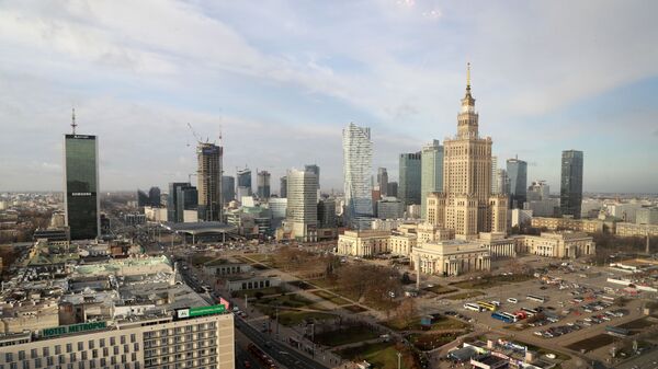 Вид сверху на Дворец культуры и науки в Варшаве - Sputnik Азербайджан
