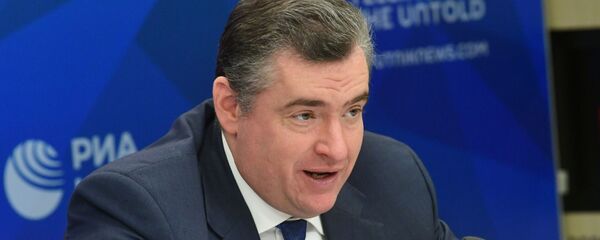 Председатель комитета Государственной Думы РФ по международным делам Леонид Слуцкий на пресс-конференции в мультимедийном пресс-центре МИА Россия сегодня - Sputnik Азербайджан
