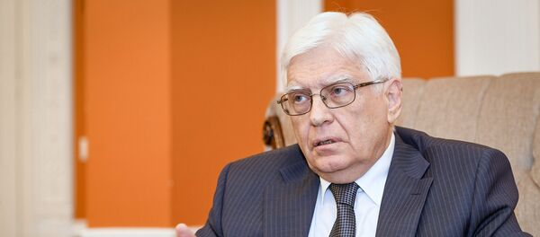 Чрезвычайный и полномочный посол Российской Федерации в Азербайджане Михаил Николаевич Бочарников - Sputnik Азербайджан