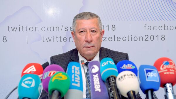 Глава избирательного штаба Ассоциации содействия развитию гражданского общества в Азербайджане Магеррам Зульфугарлы - Sputnik Азербайджан