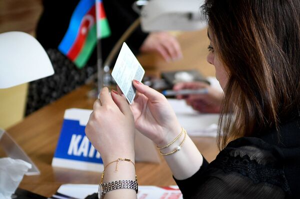 Парламентские выборы в Баку, 9 февраля 2020 года - Sputnik Азербайджан