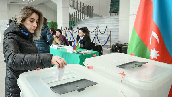 Парламентские выборы в Баку, 9 февраля 2020 года - Sputnik Azərbaycan